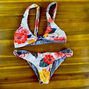 Acacia Swimwear Retro Paradise bikini set
